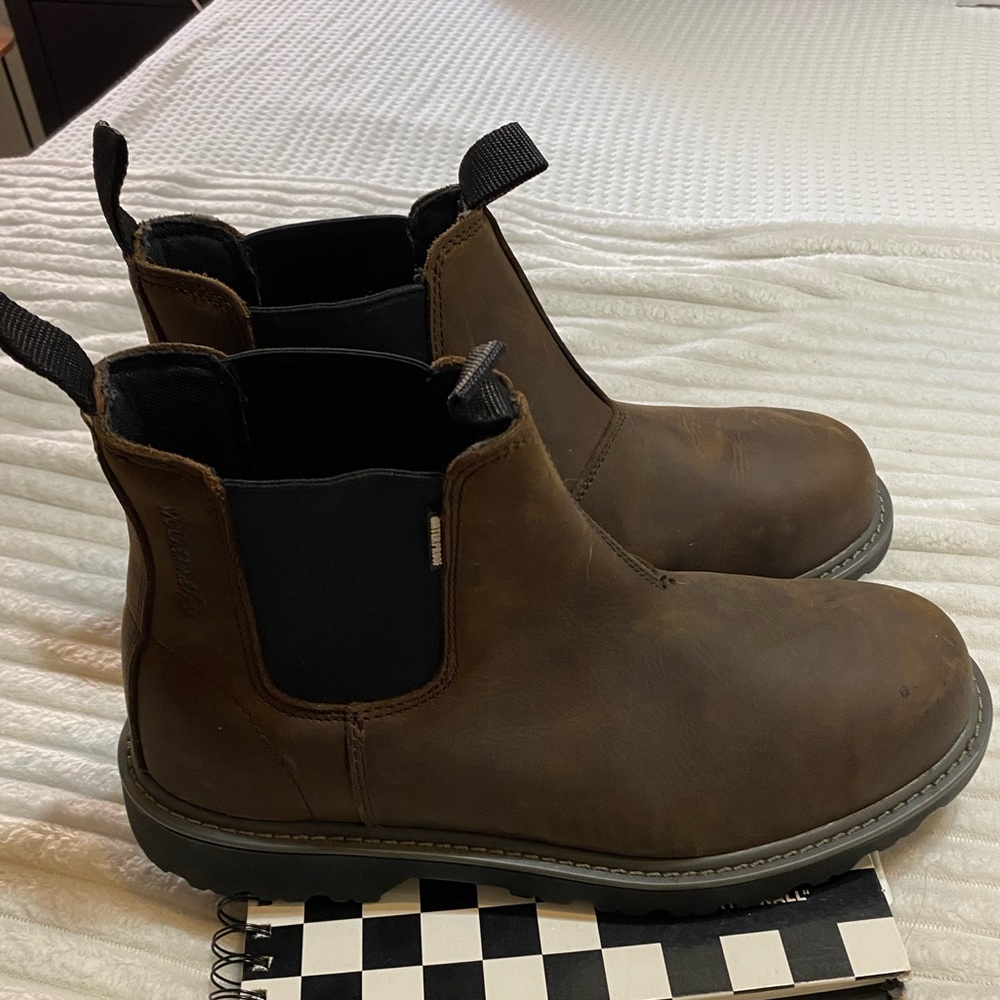 🔥 Wolverine Chelsea Boots
